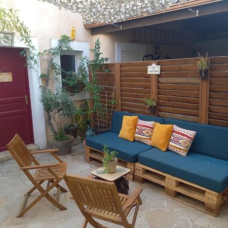 Studio Cosy A 10 Minutes De Nimes Bed & Breakfast Bouillargues Eksteriør bilde